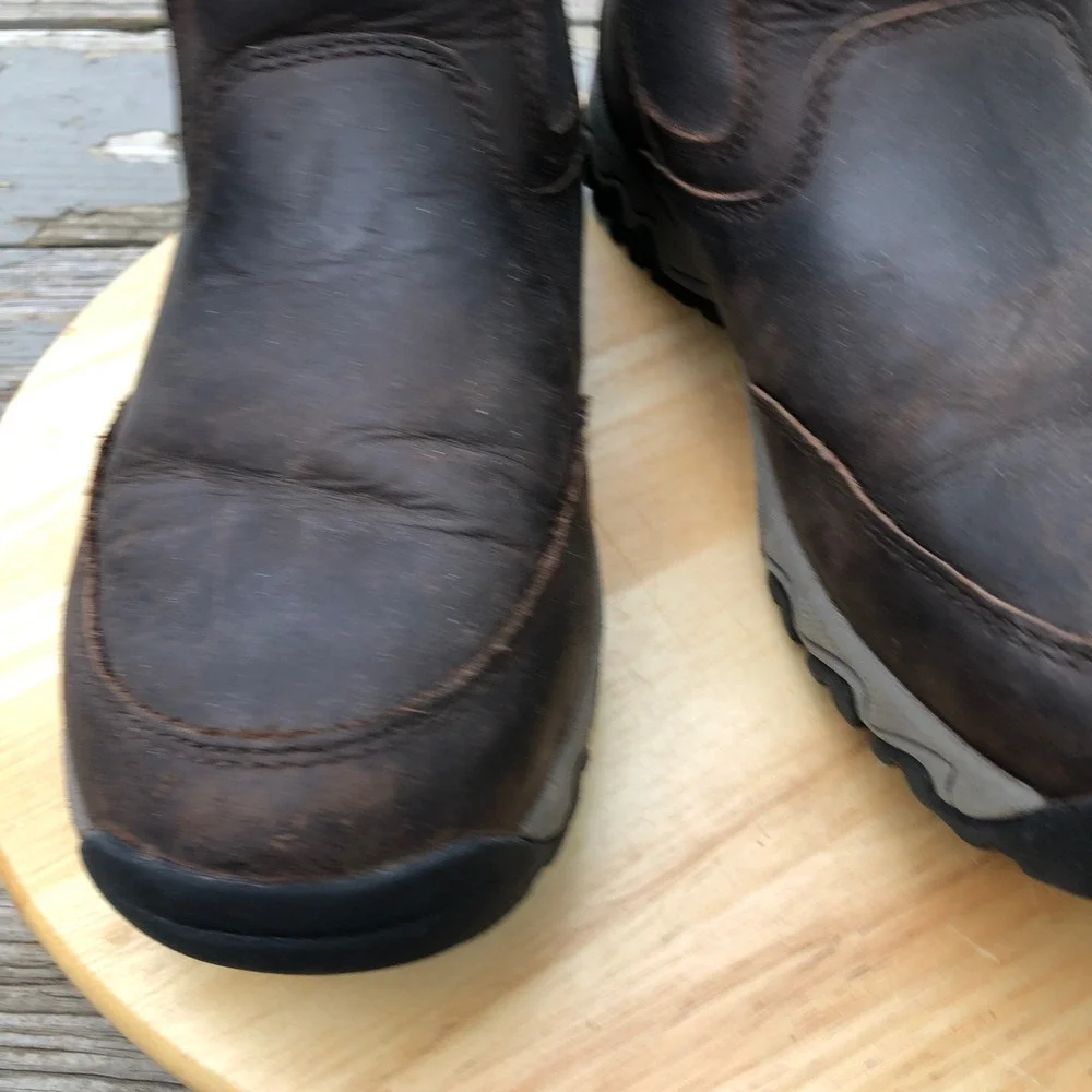 Duluth Trading Co Wild Boar Leather Pull On Hiking Boots Mens 9 M Brown Chelsea